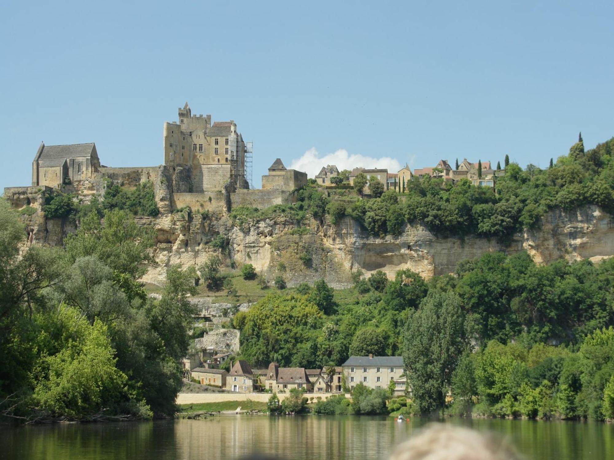 Quaint Home In Berbigui Res Valley Of The Castles At 15Min Saint-Germain-de-Belves ภายนอก รูปภาพ