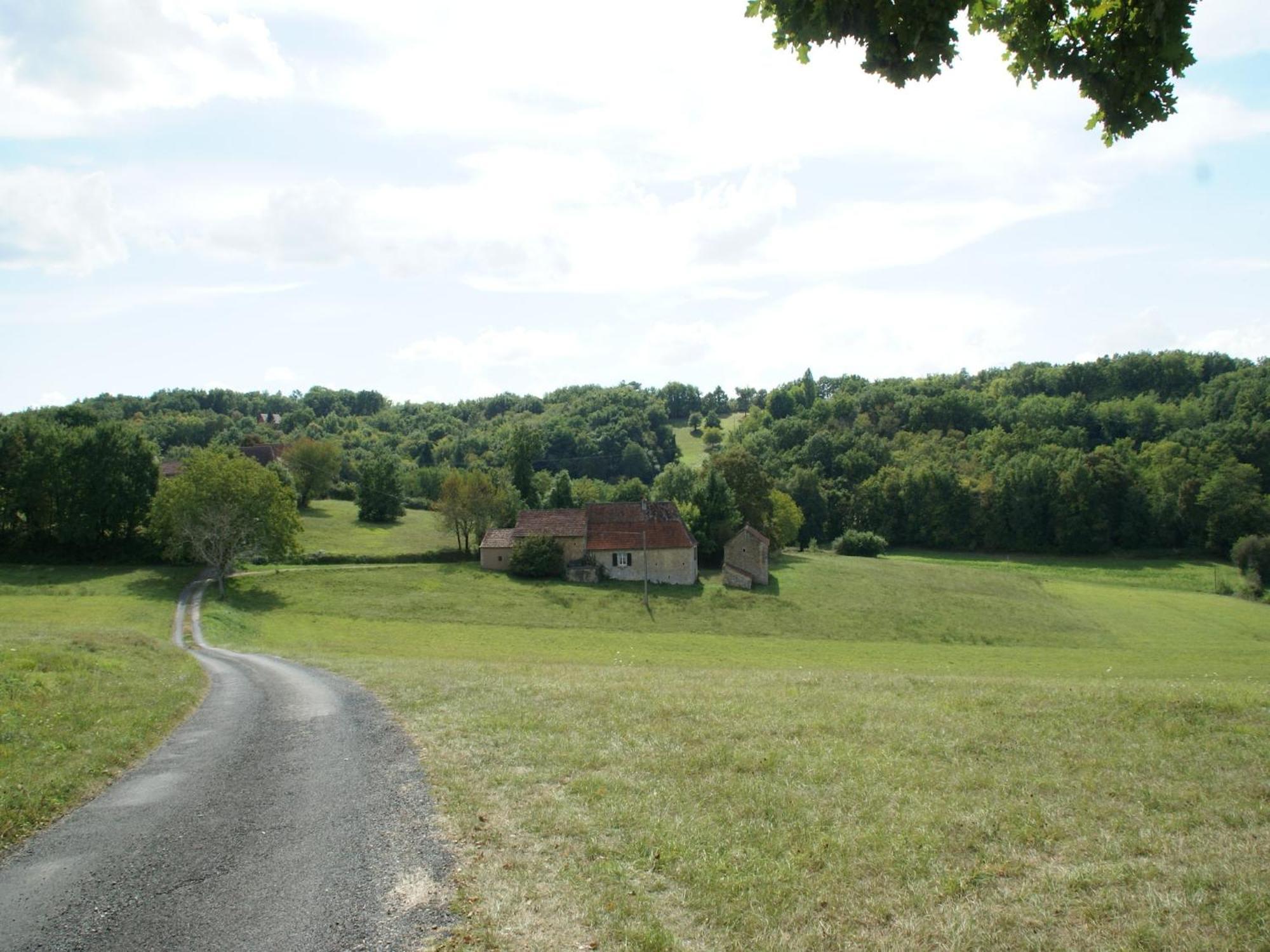 Quaint Home In Berbigui Res Valley Of The Castles At 15Min Saint-Germain-de-Belves ภายนอก รูปภาพ