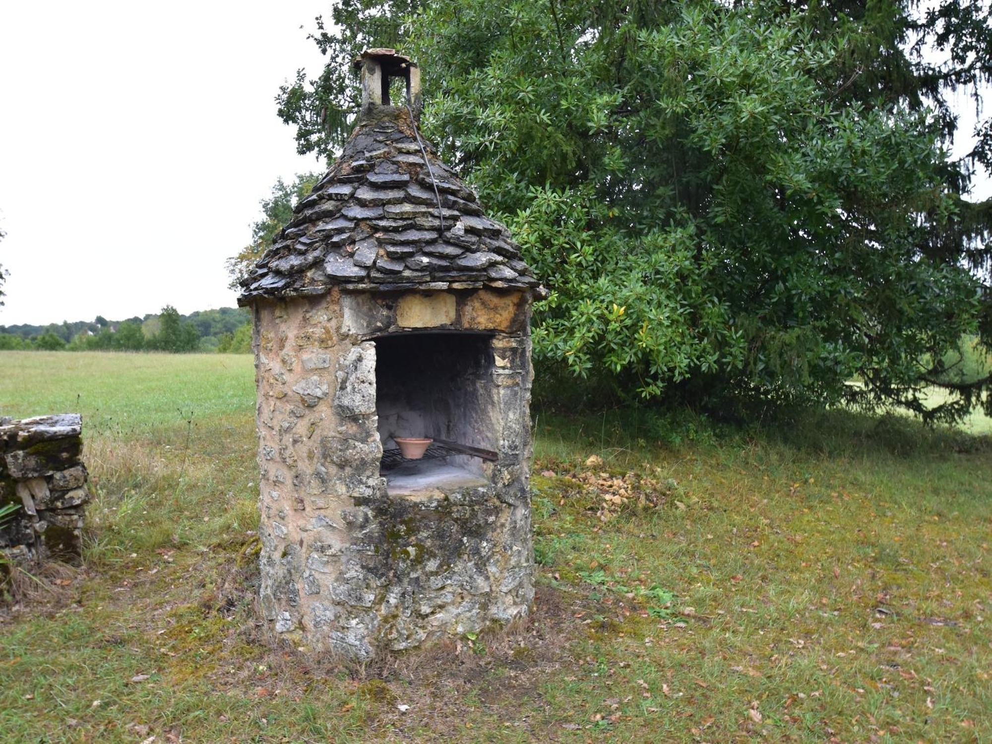 Quaint Home In Berbigui Res Valley Of The Castles At 15Min Saint-Germain-de-Belves ภายนอก รูปภาพ