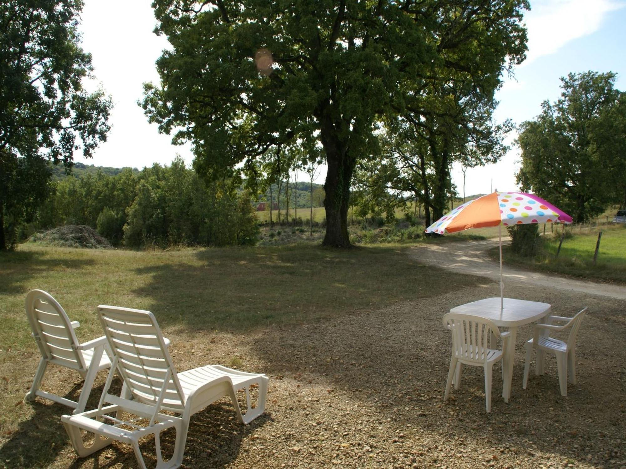 Quaint Home In Berbigui Res Valley Of The Castles At 15Min Saint-Germain-de-Belves ภายนอก รูปภาพ