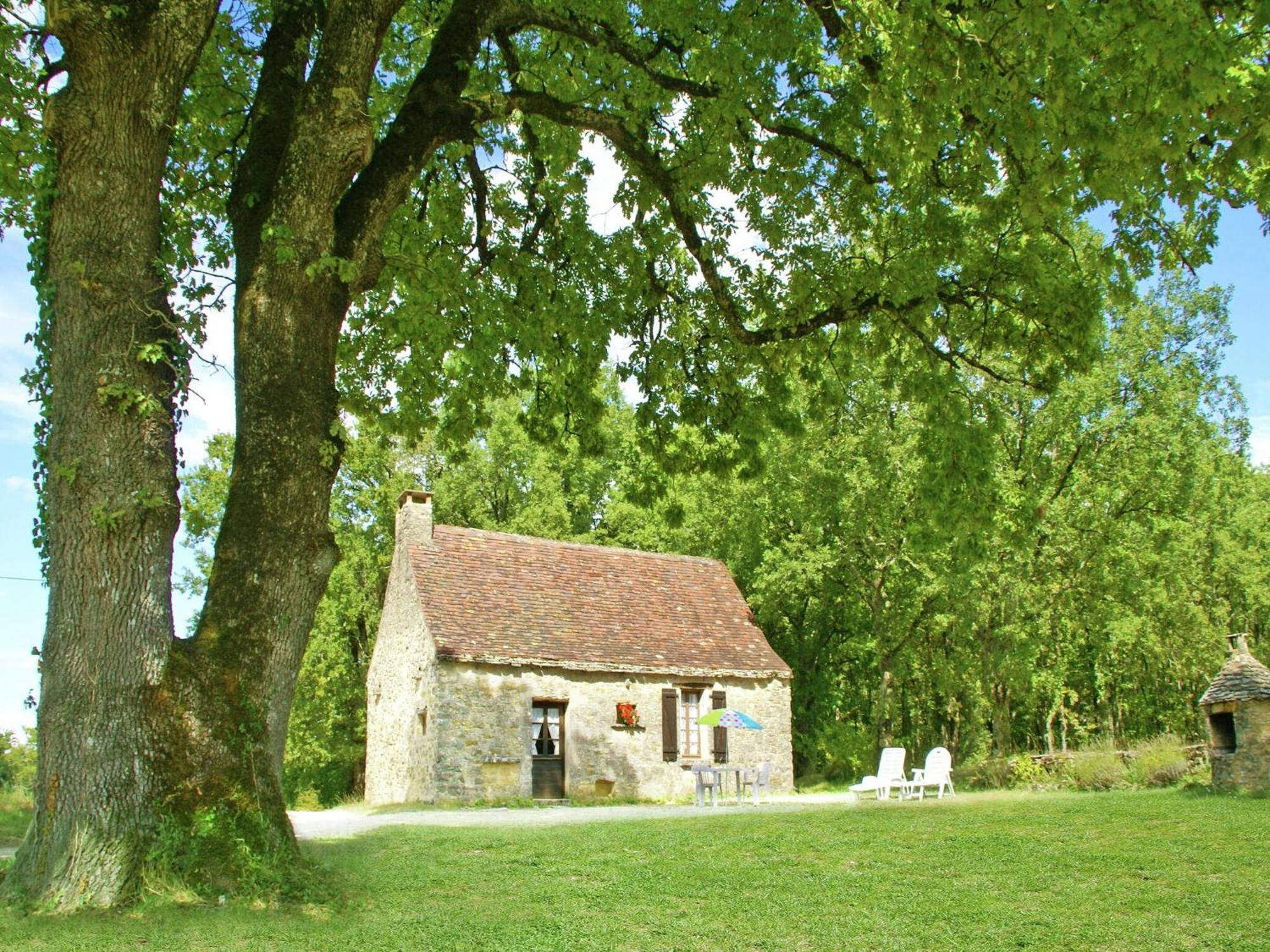 Quaint Home In Berbigui Res Valley Of The Castles At 15Min Saint-Germain-de-Belves ภายนอก รูปภาพ